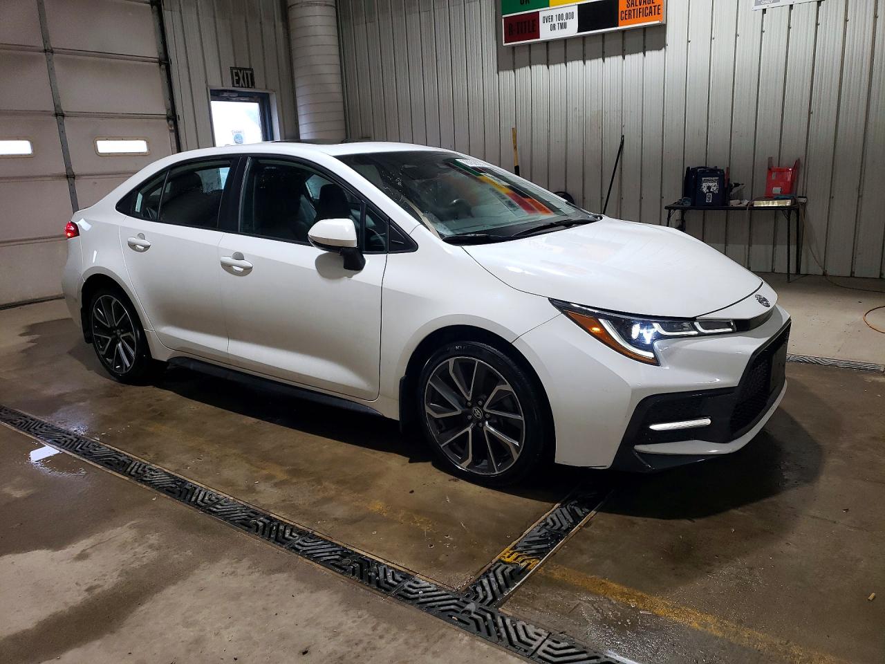 2020 TOYOTA COROLLA XSE photo 7