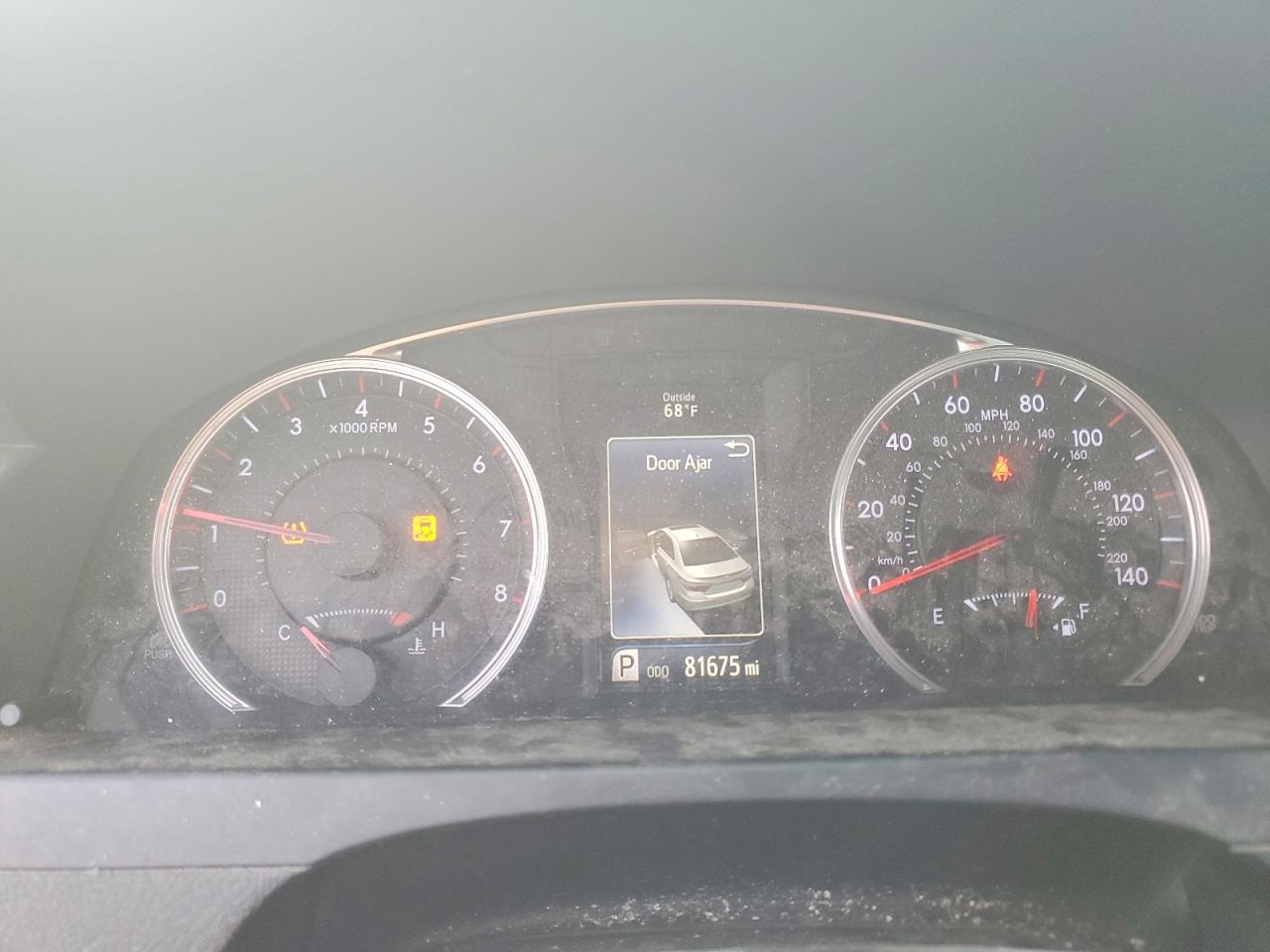2016 TOYOTA CAMRY LE photo 17