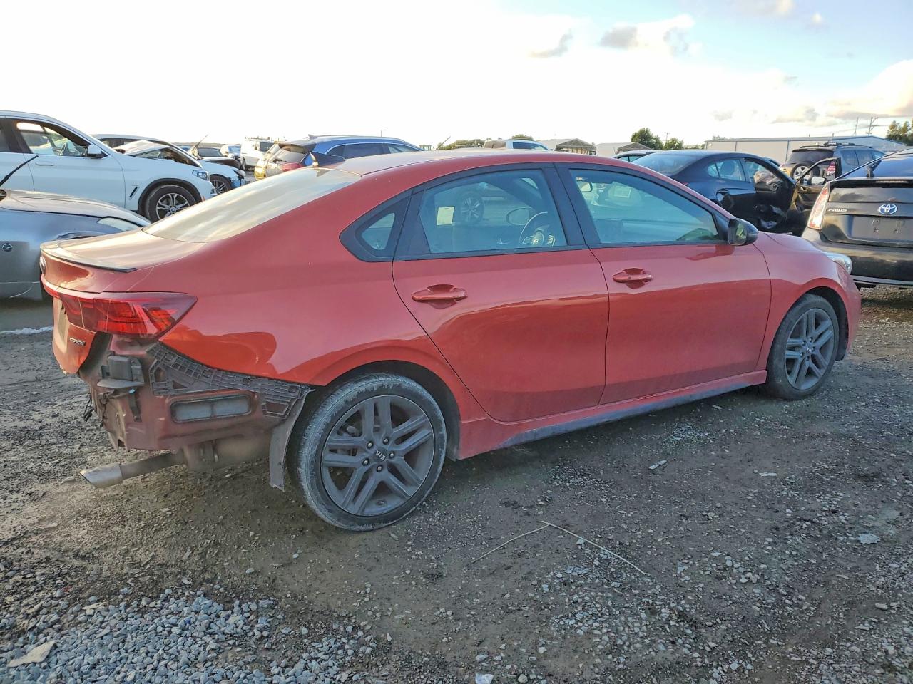 2020 KIA FORTE GT LINE photo 3