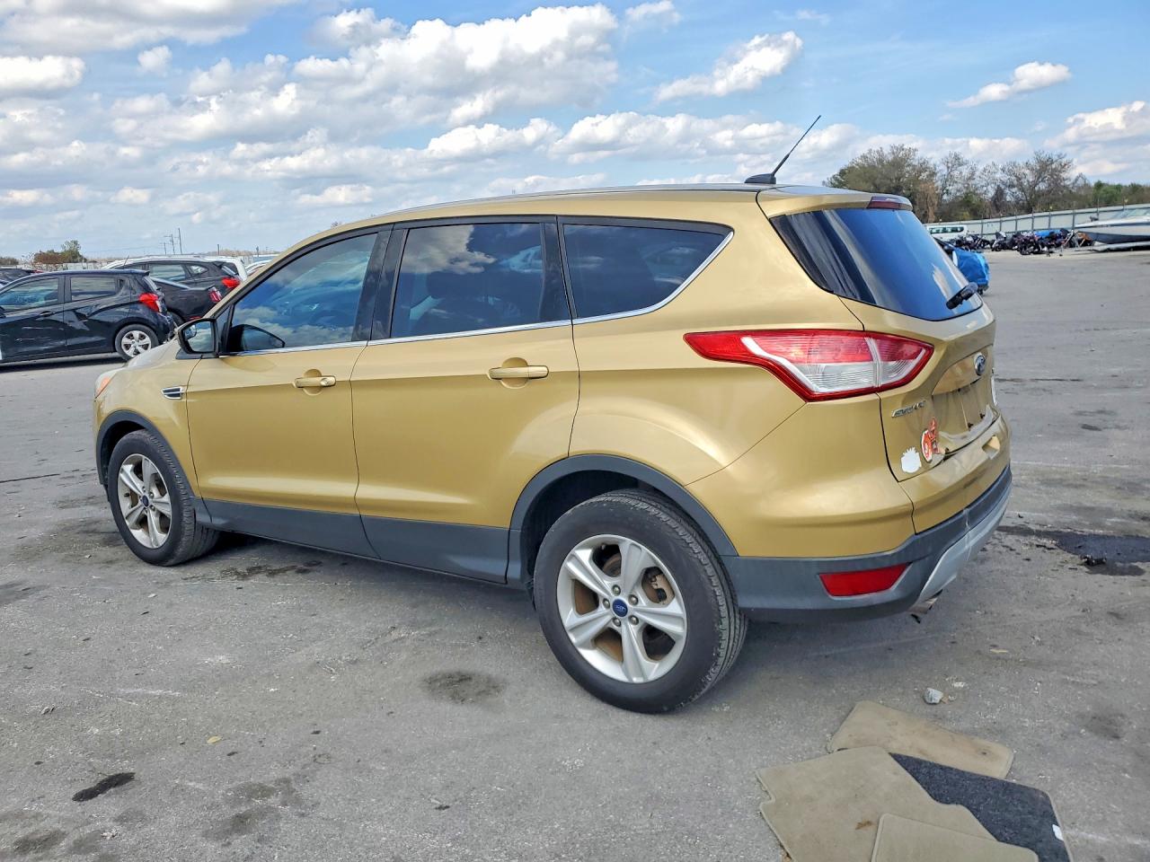 2014 FORD ESCAPE SE photo 3