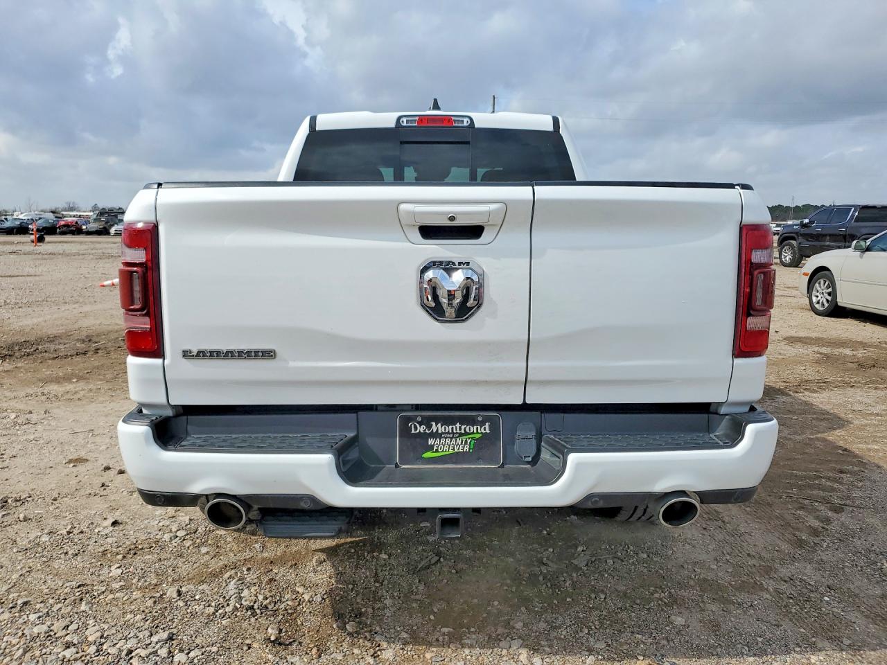 2021 RAM 1500 LARAMIE photo 11
