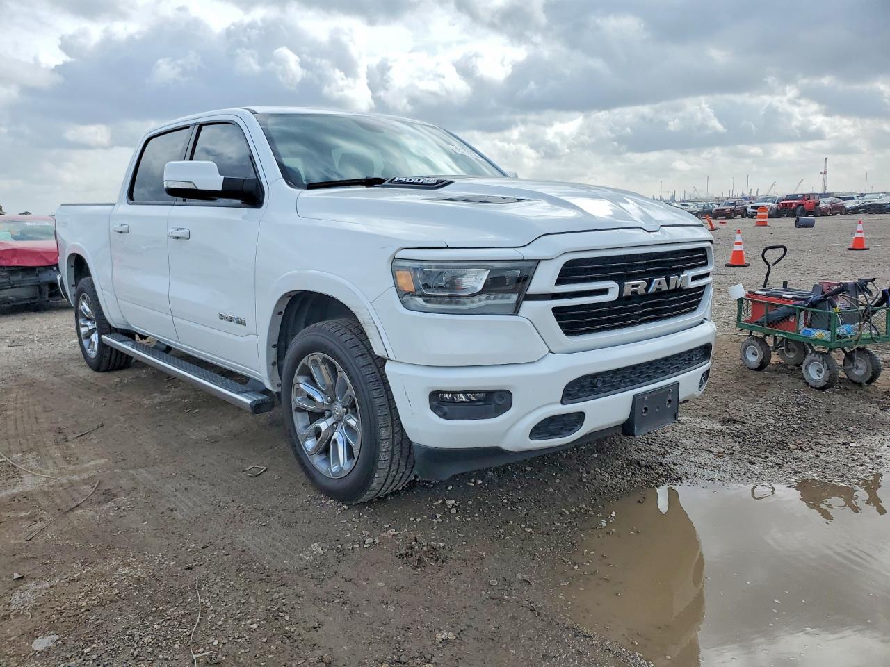 2021 RAM 1500 LARAMIE photo 7