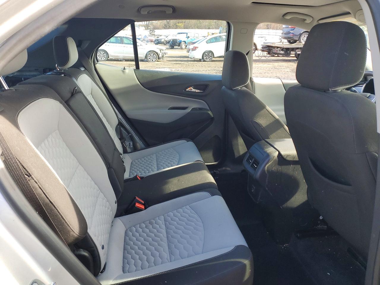 2020 CHEVROLET EQUINOX LS photo 19