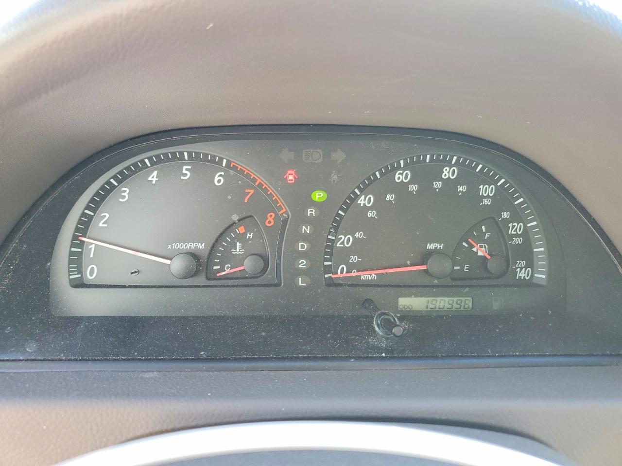 2002 TOYOTA CAMRY LE photo 9