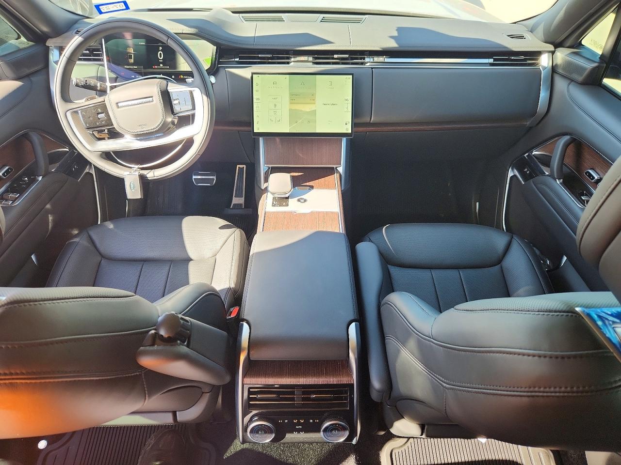 2025 LAND ROVER RANGE ROVER SE photo 15