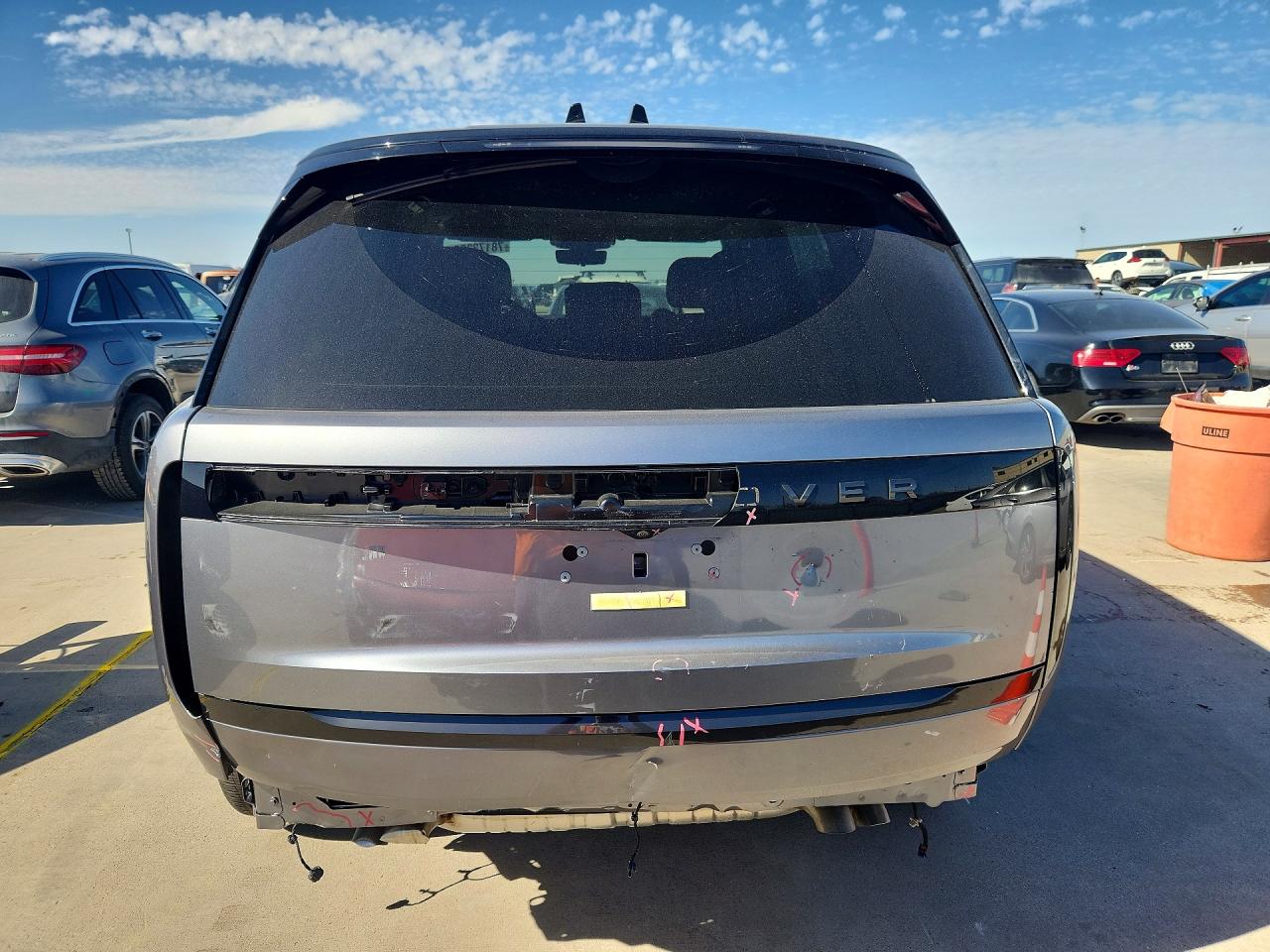 2025 LAND ROVER RANGE ROVER SE photo 11