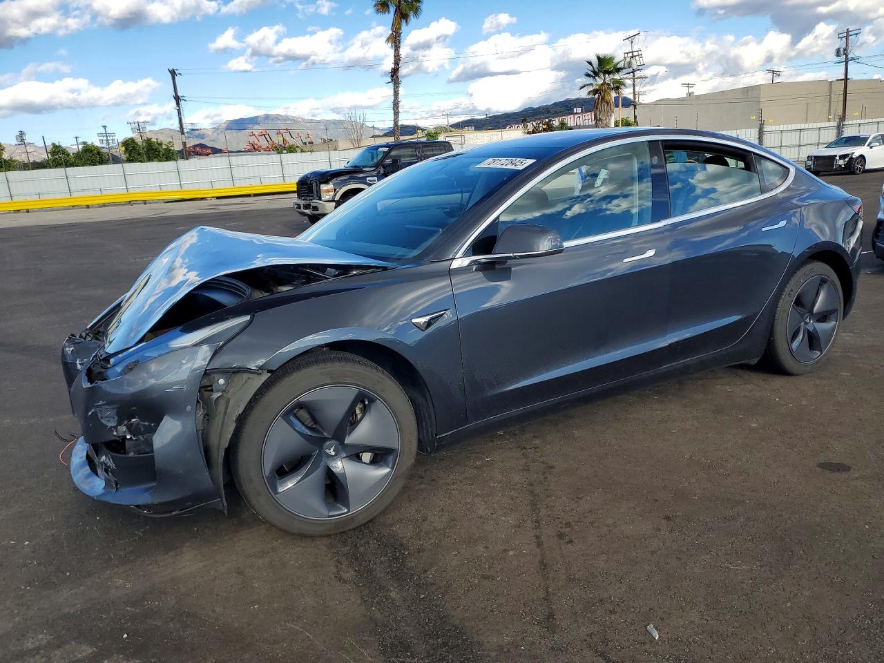 2018 TESLA MODEL 3