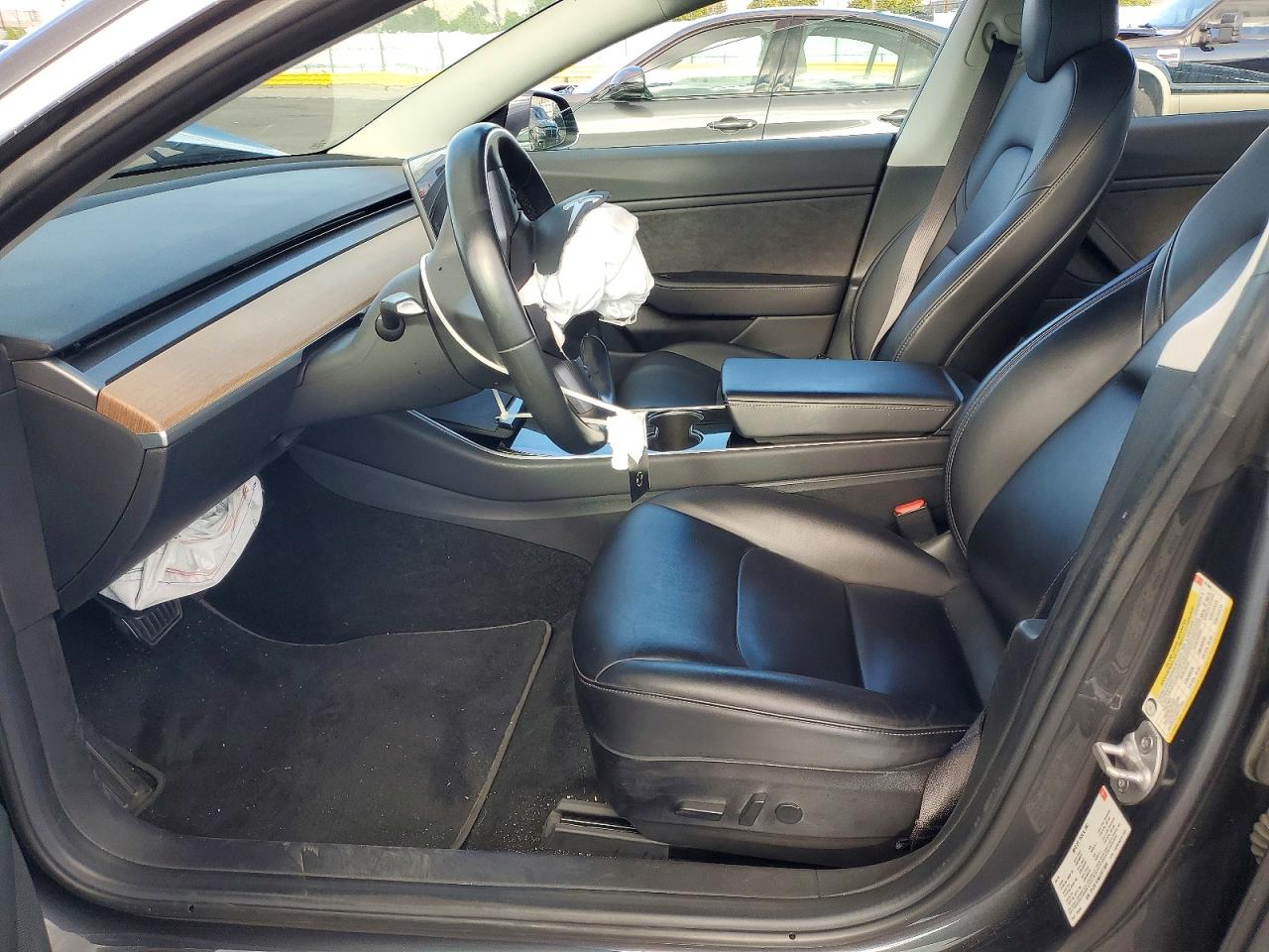 2018 TESLA MODEL 3 photo 13