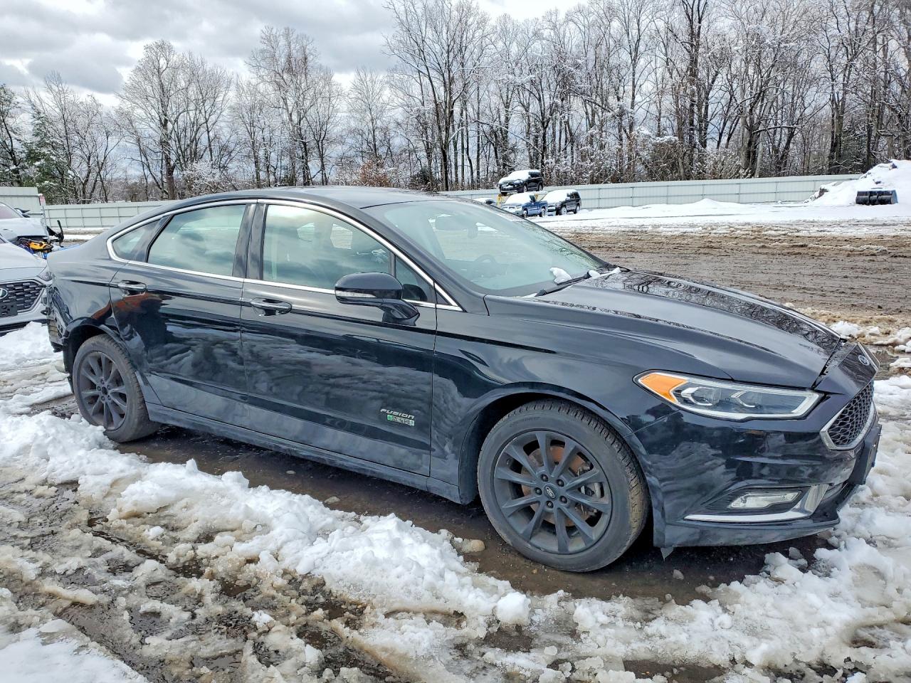 2017 FORD FUSION SE PHEV photo 4