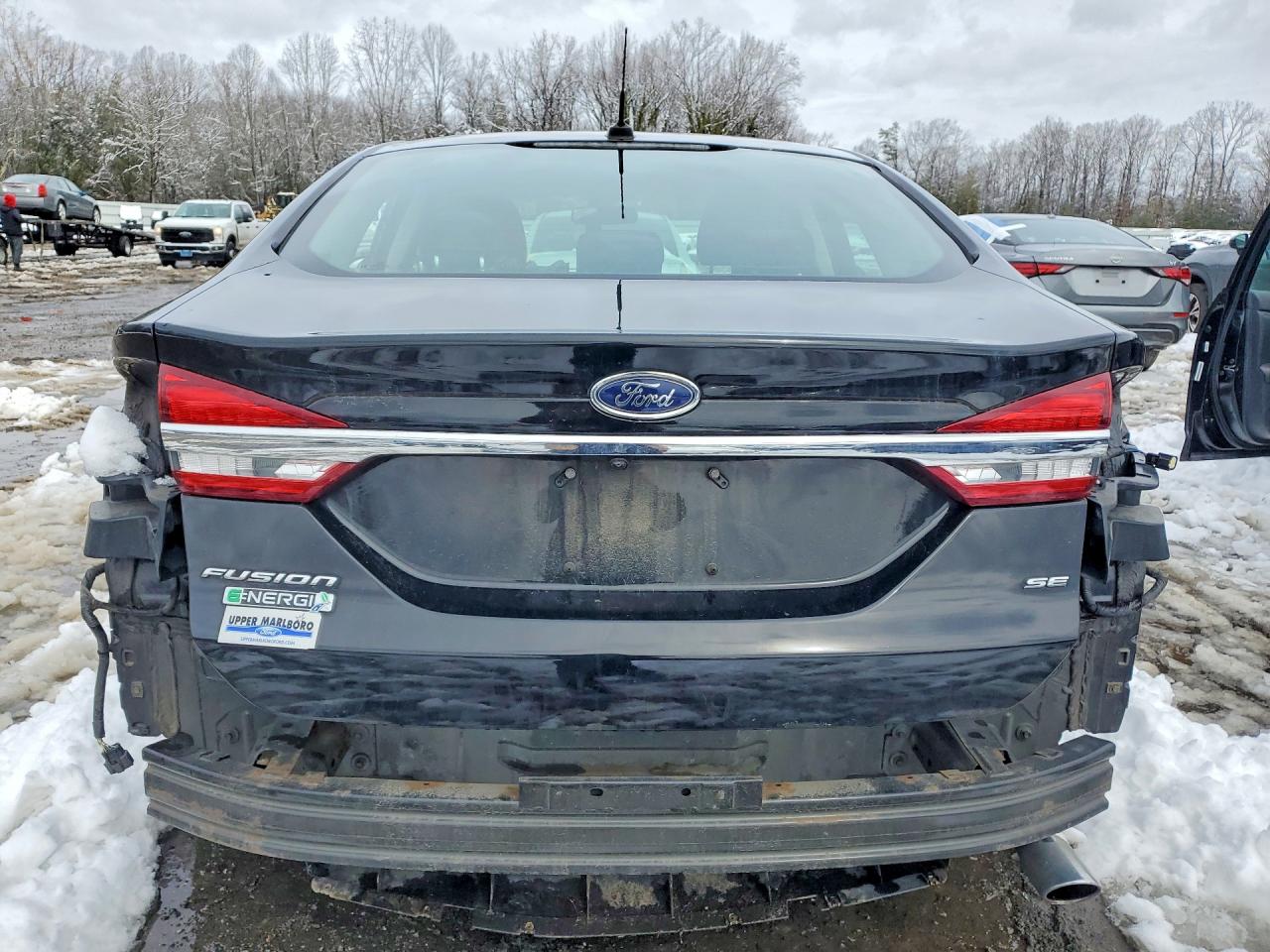 2017 FORD FUSION SE PHEV photo 6