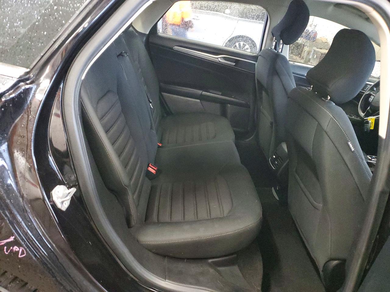 2019 FORD FUSION SE photo 19