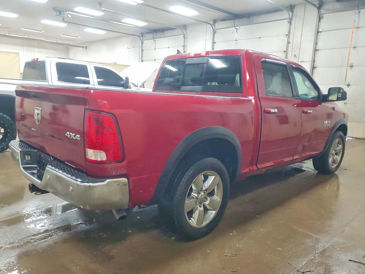 2014 RAM 1500 SLT photo 5
