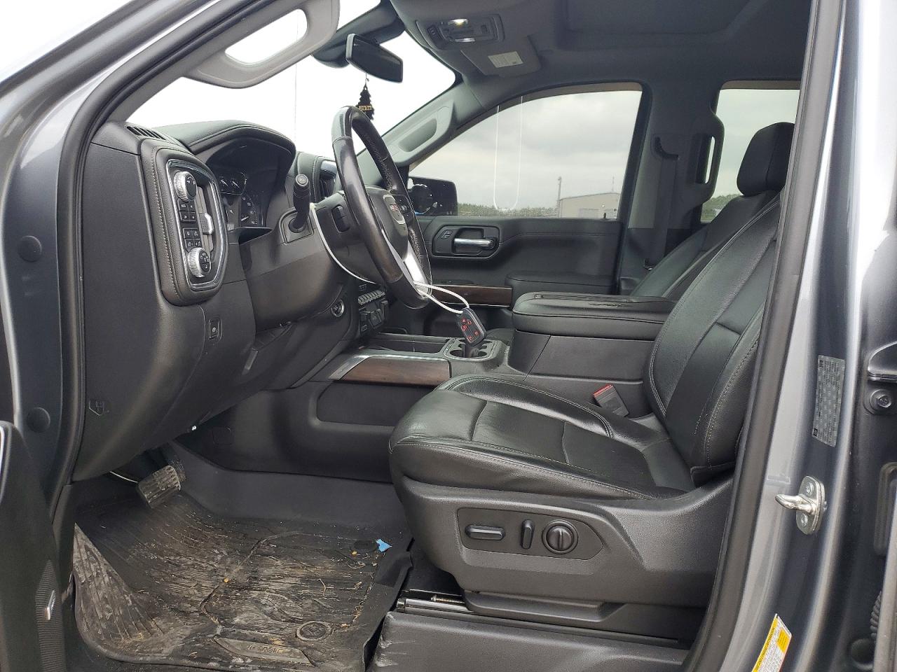2019 GMC SIERRA K1500 SLT photo 13