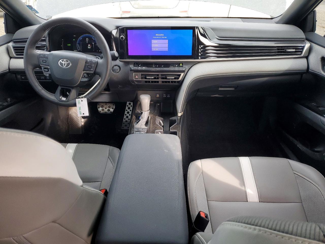 2025 TOYOTA CAMRY SE photo 22