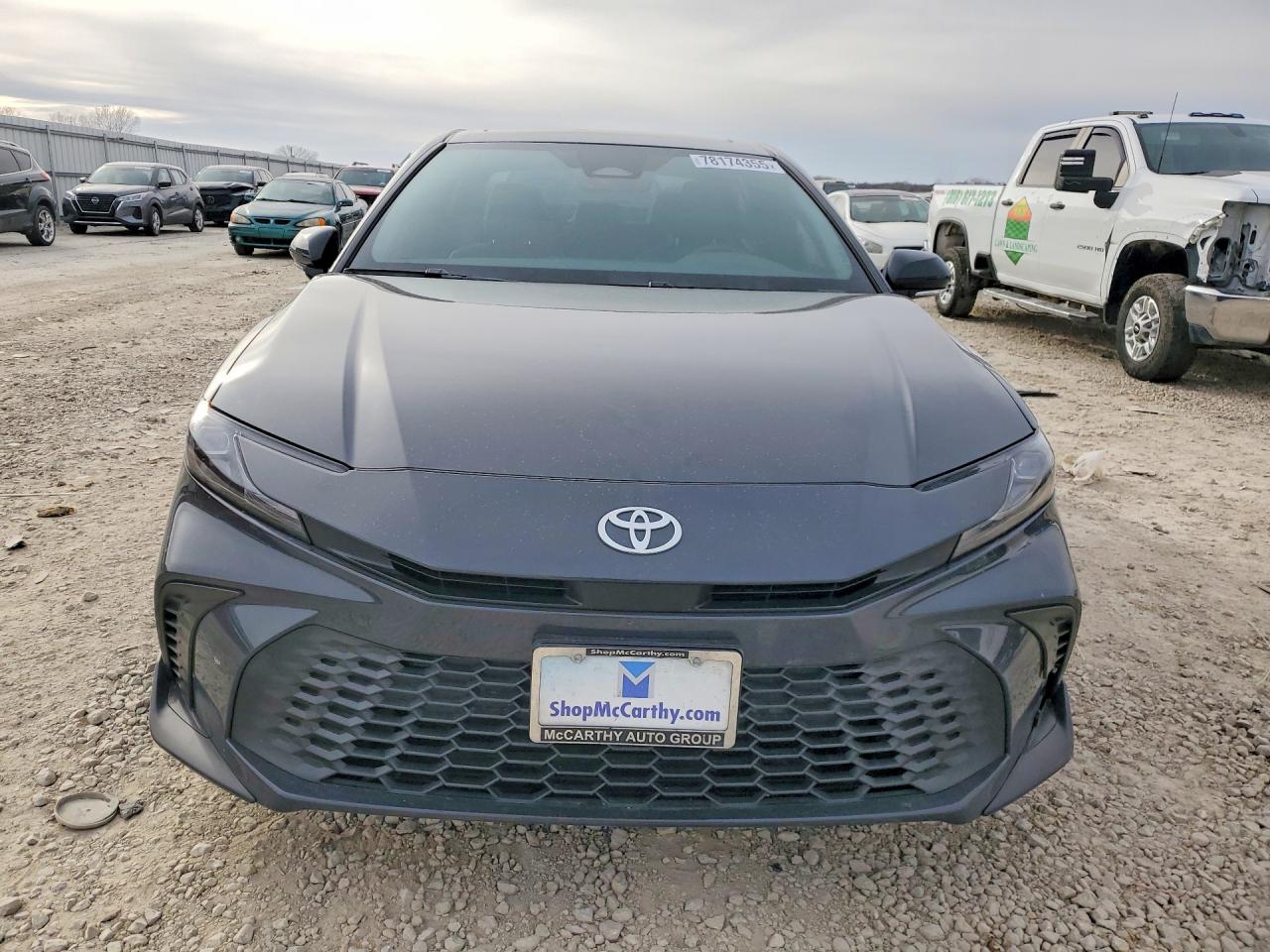 2025 TOYOTA CAMRY SE photo 13