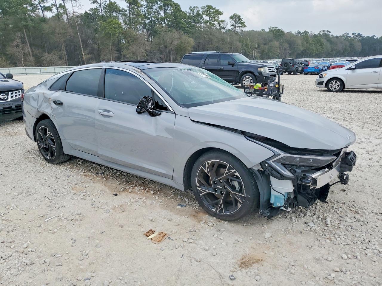 2025 KIA K5 GT-LINE photo 4