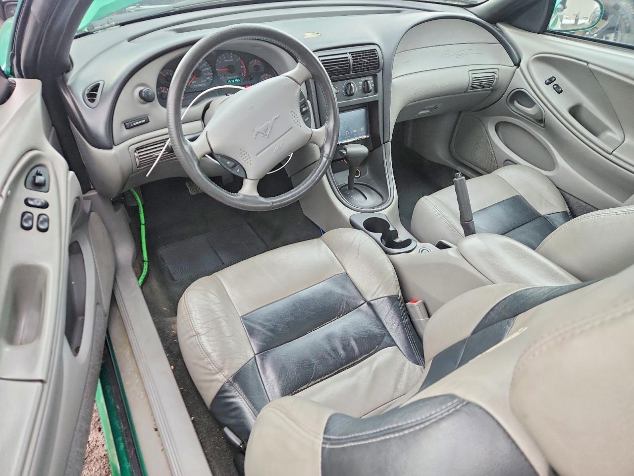 2000 FORD MUSTANG photo 8