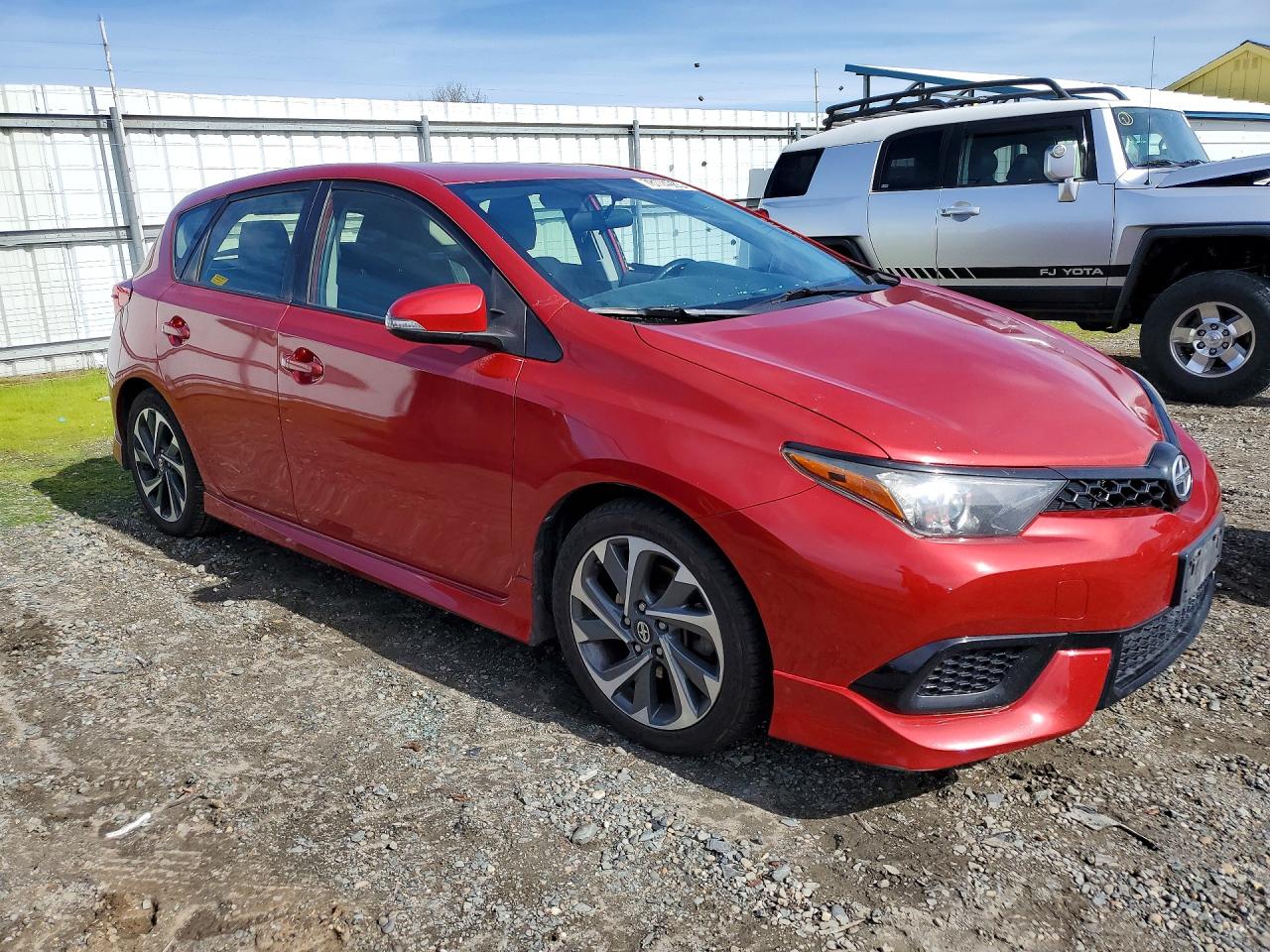 2016 TOYOTA SCION photo 4