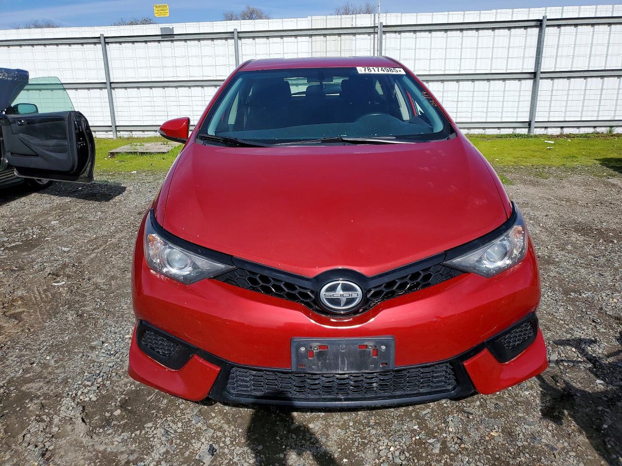 2016 TOYOTA SCION photo 5