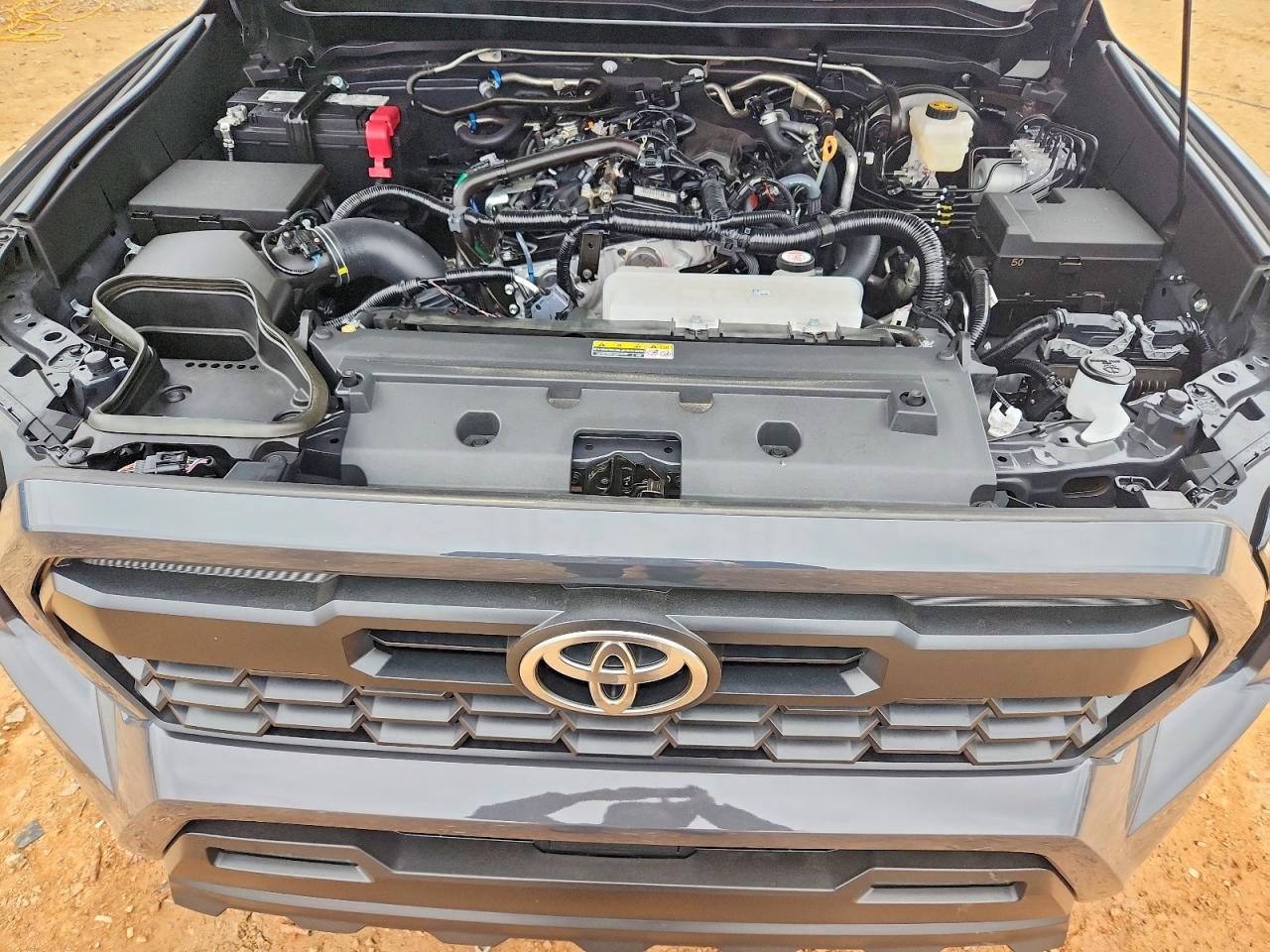 2025 TOYOTA TACOMA DOUBLE CAB photo 11