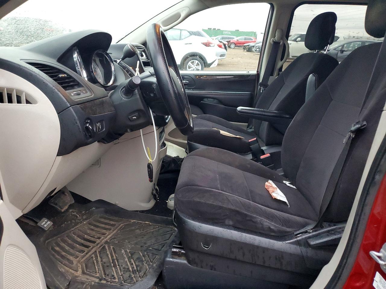 2011 DODGE GRAND CARA photo 7
