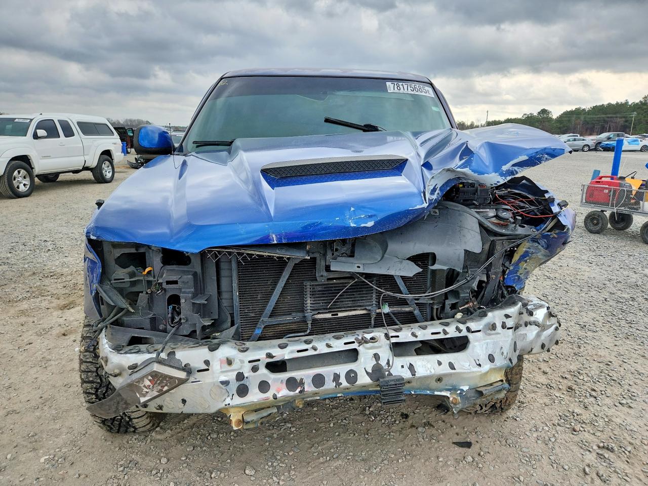 2004 CHEVROLET SILVERADO C1500 photo 9