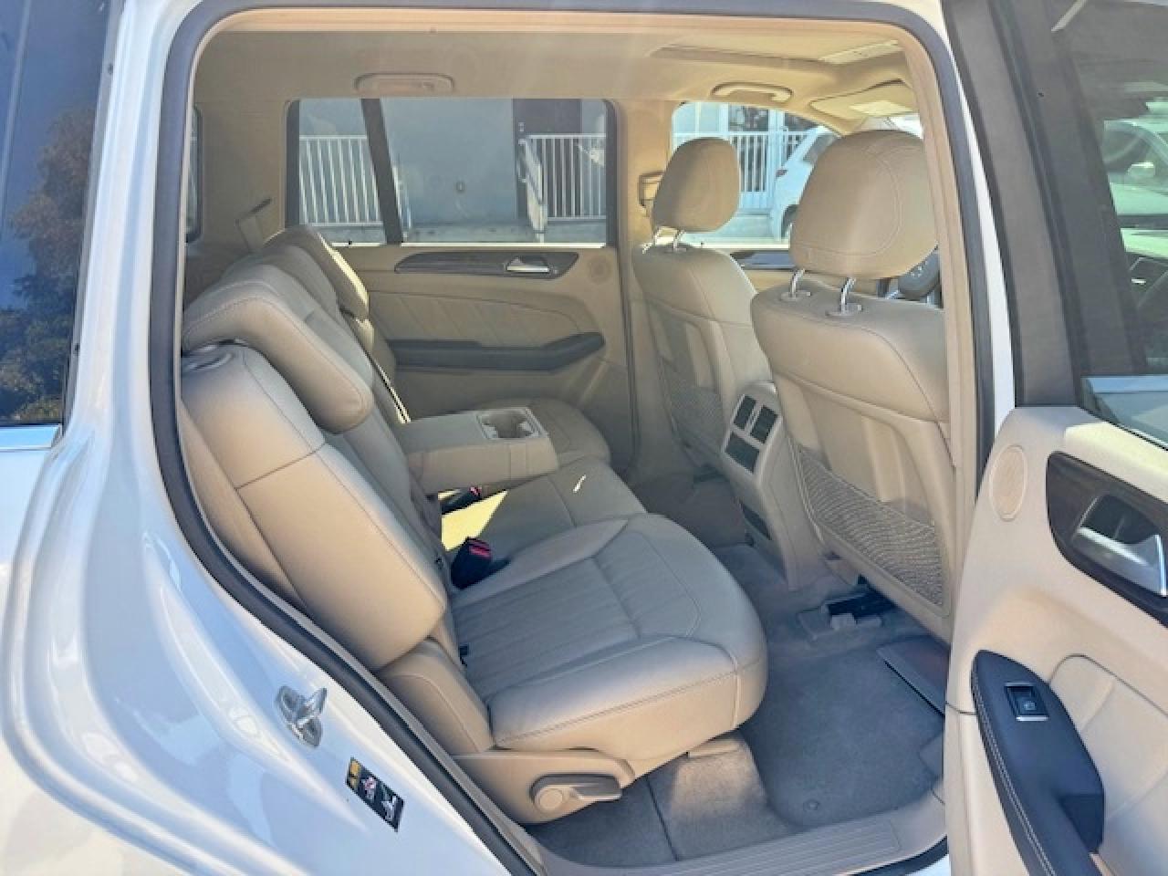 2016 MERCEDES-BENZ GL 450 4MATIC photo 21