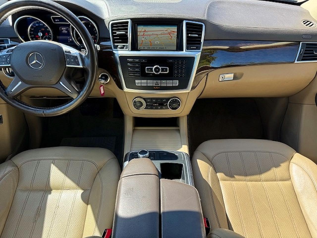 2016 MERCEDES-BENZ GL 450 4MATIC photo 15
