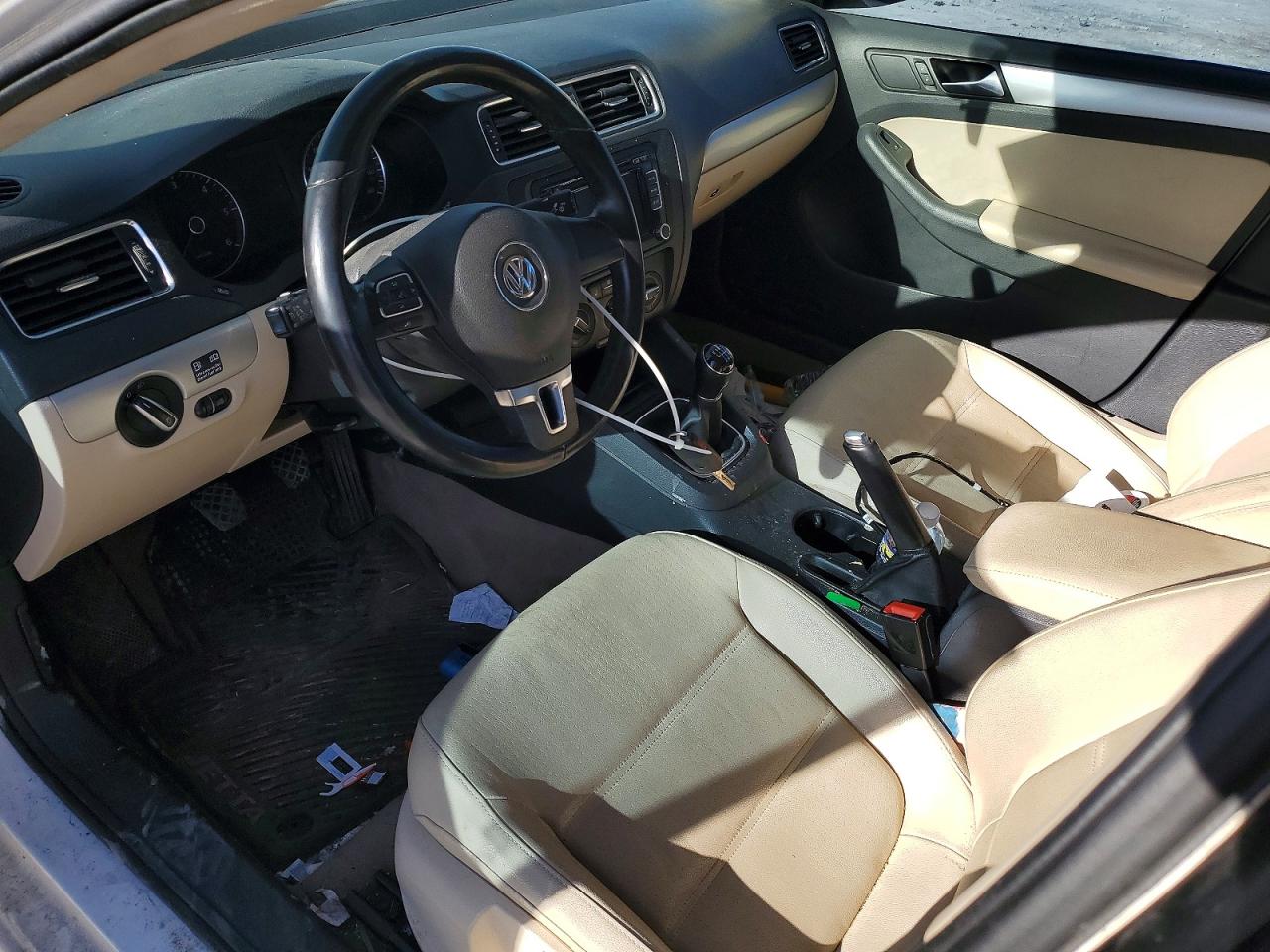 2012 VOLKSWAGEN JETTA TDI photo 15