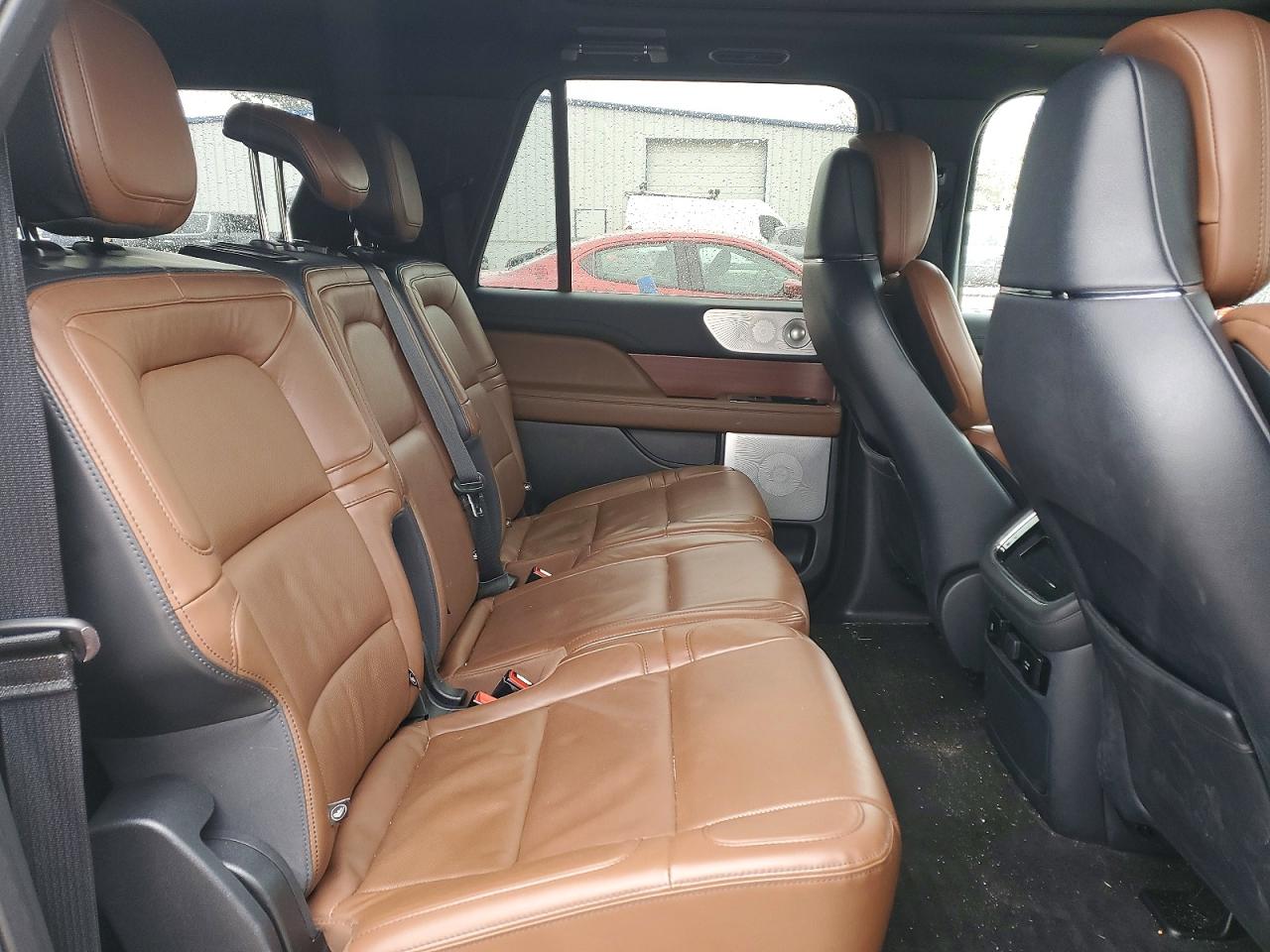 2022 LINCOLN NAVIGATOR L RESERVE photo 21