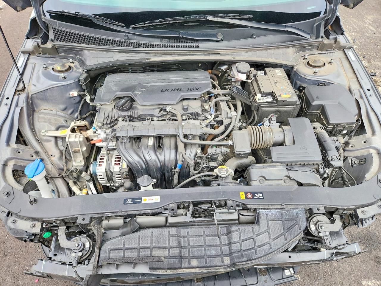 2024 HYUNDAI ELANTRA SEL photo 11
