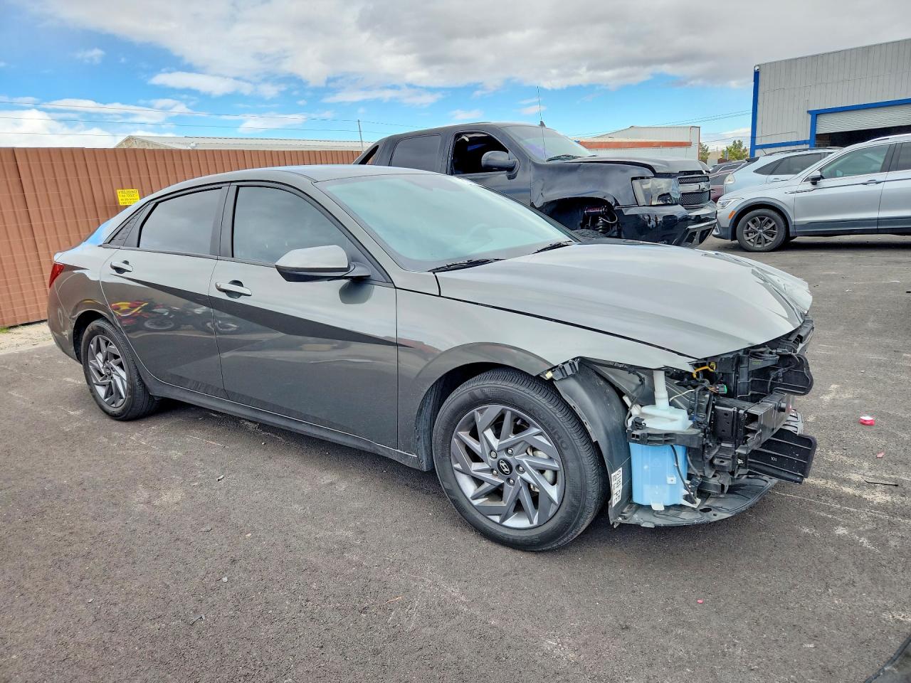 2024 HYUNDAI ELANTRA SEL photo 4