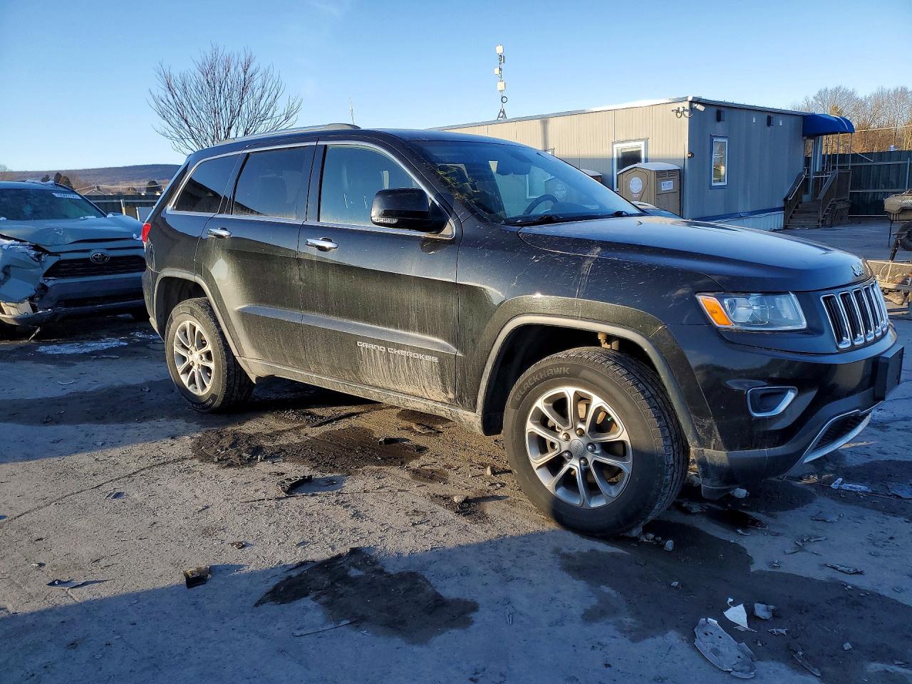 2014 JEEP GRAND CHEROKEE LIMITED photo 4