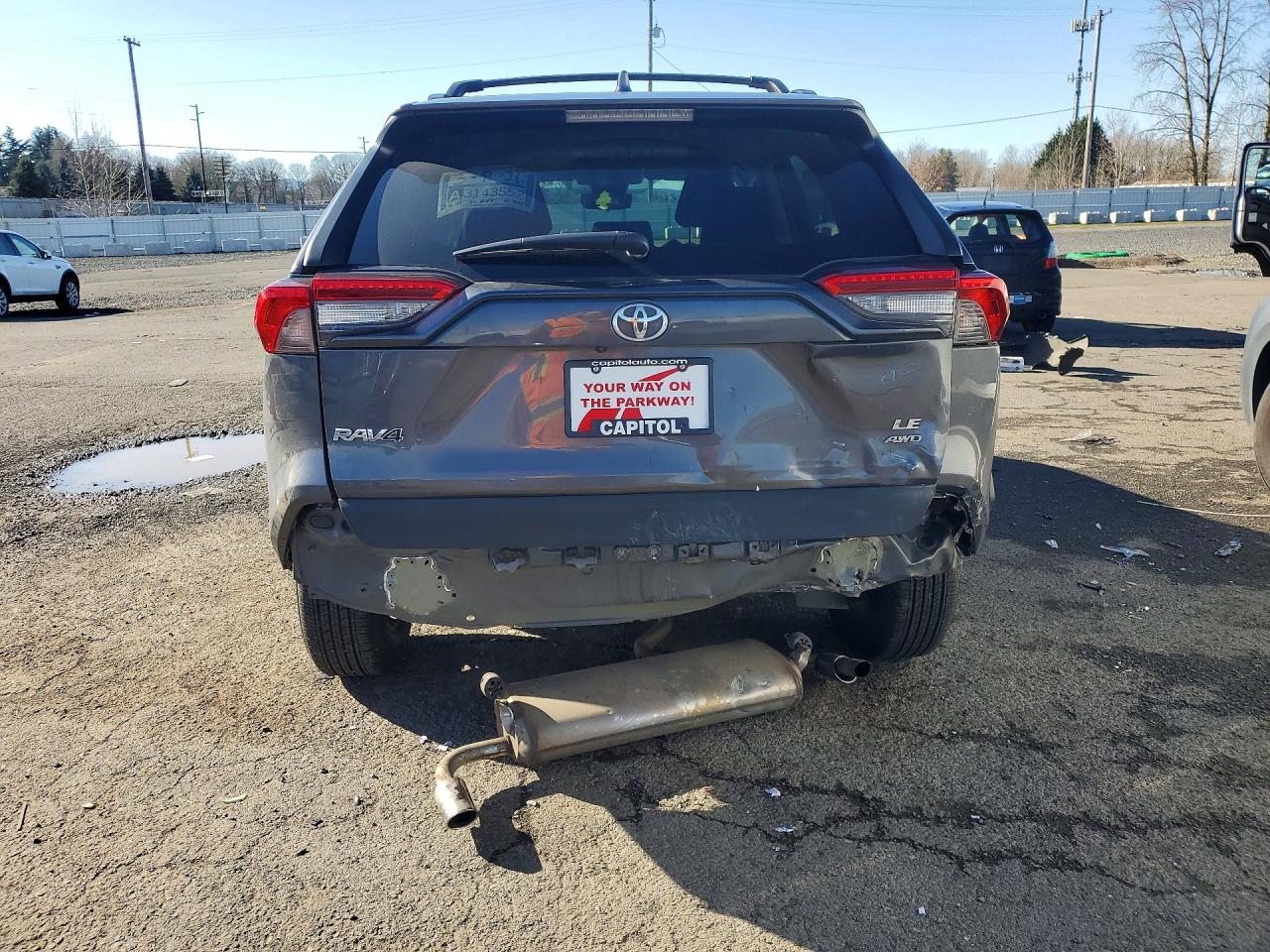 2021 TOYOTA RAV4 LE photo 6