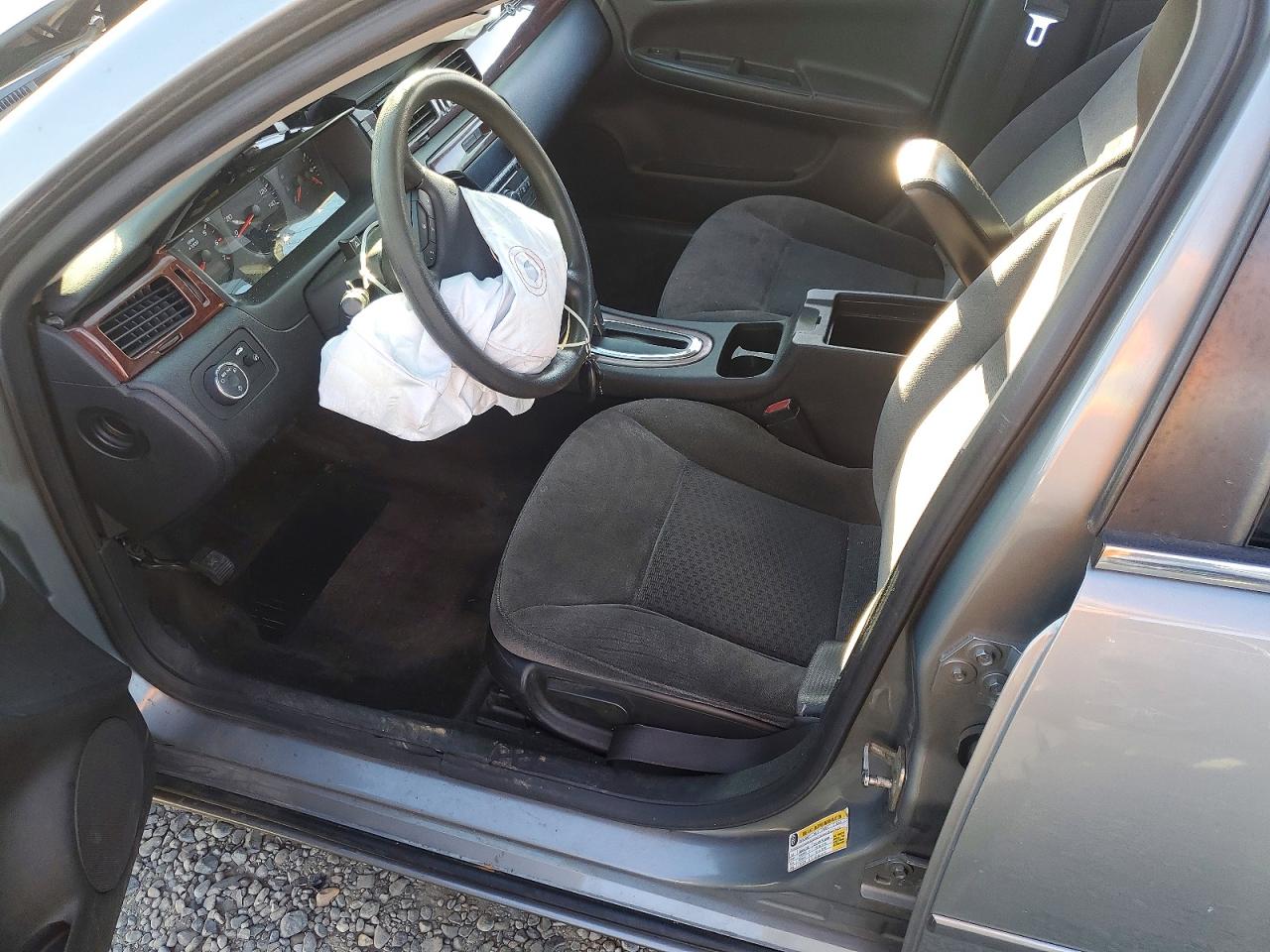 2007 CHEVROLET IMPALA LS photo 13