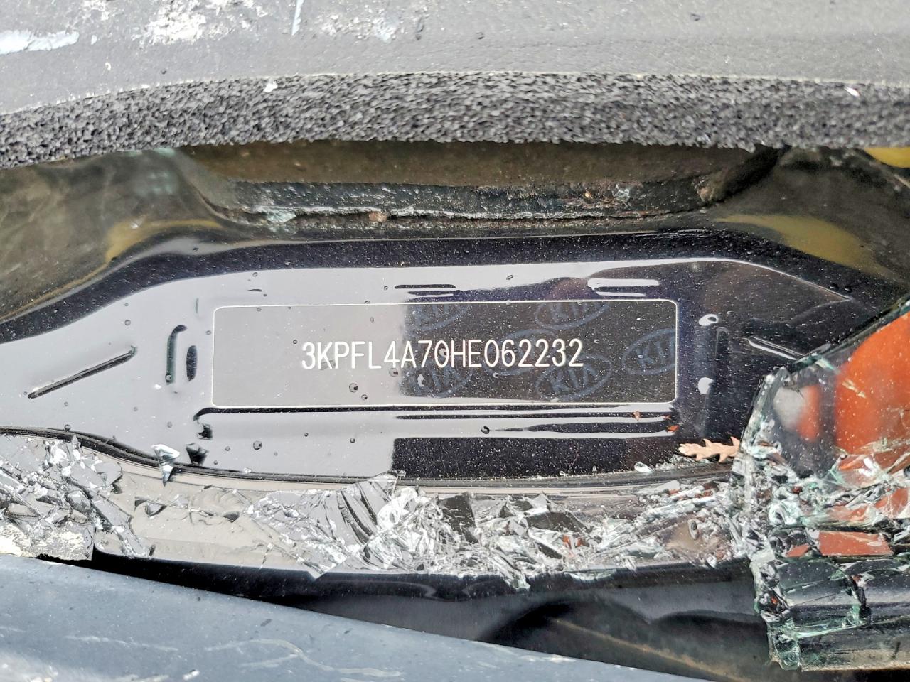2017 KIA FORTE LX photo 23