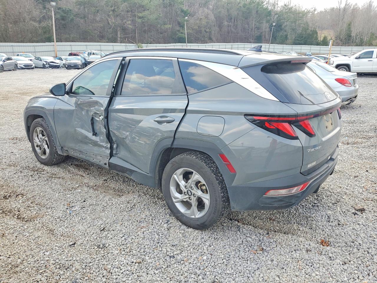 2024 HYUNDAI TUCSON SEL photo 3