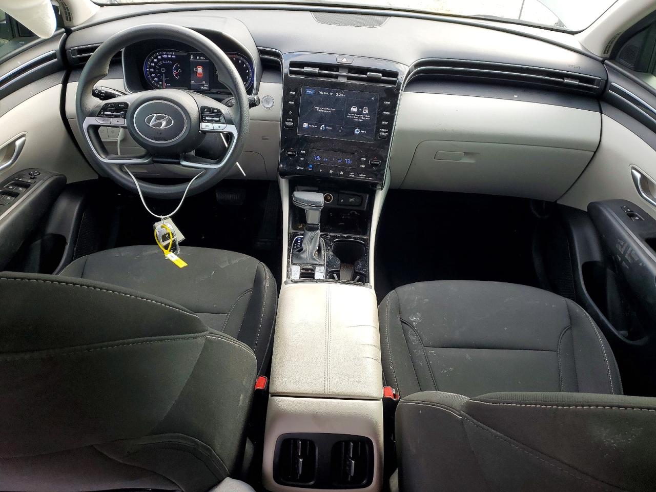 2024 HYUNDAI TUCSON SEL photo 15