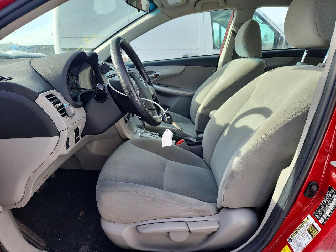 2013 TOYOTA COROLLA BASE photo 7