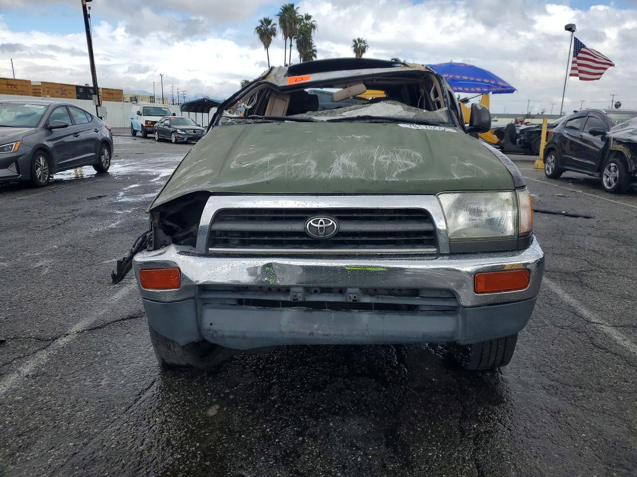 1998 TOYOTA 4RUNNER SR5 photo 9