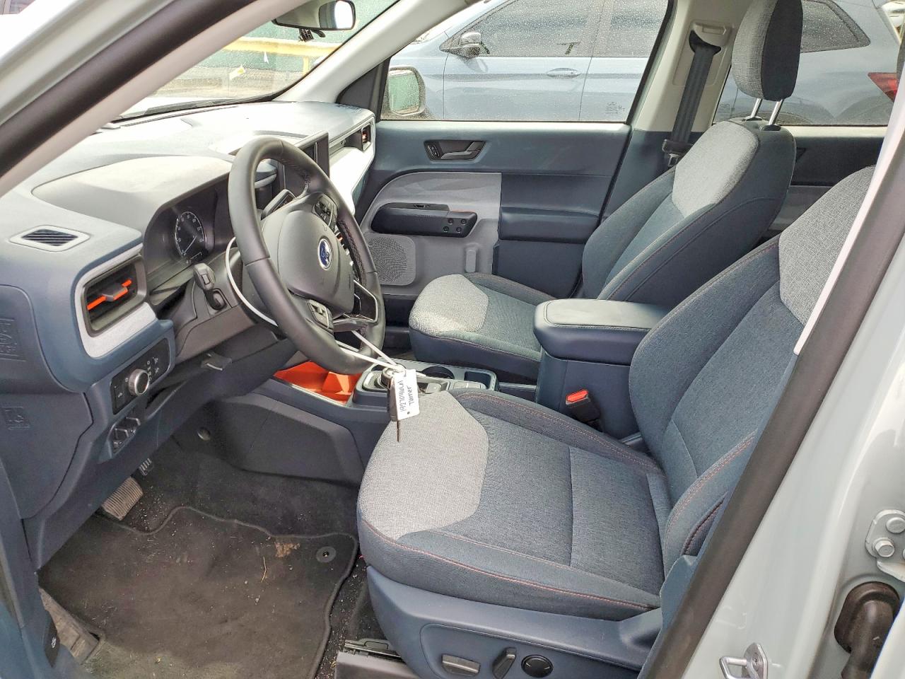 2024 FORD MAVERICK XLT photo 13