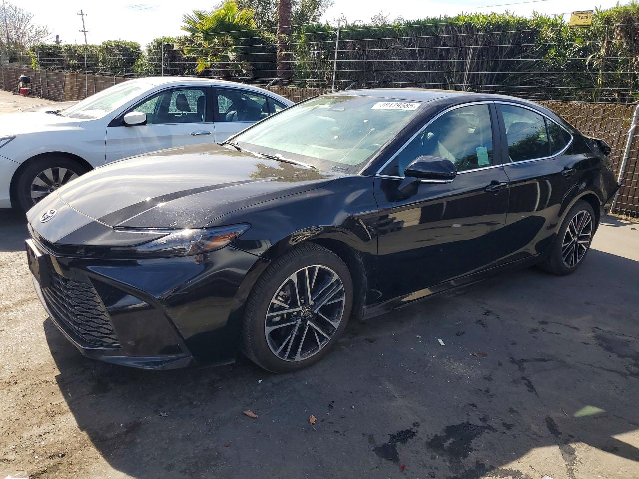 2025 TOYOTA CAMRY