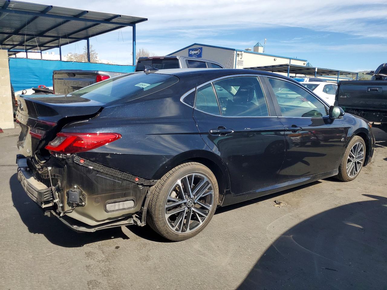 2025 TOYOTA CAMRY XSE photo 5