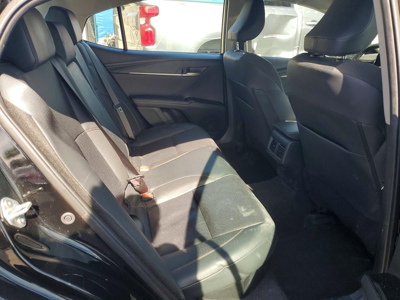 2025 TOYOTA CAMRY XSE photo 19