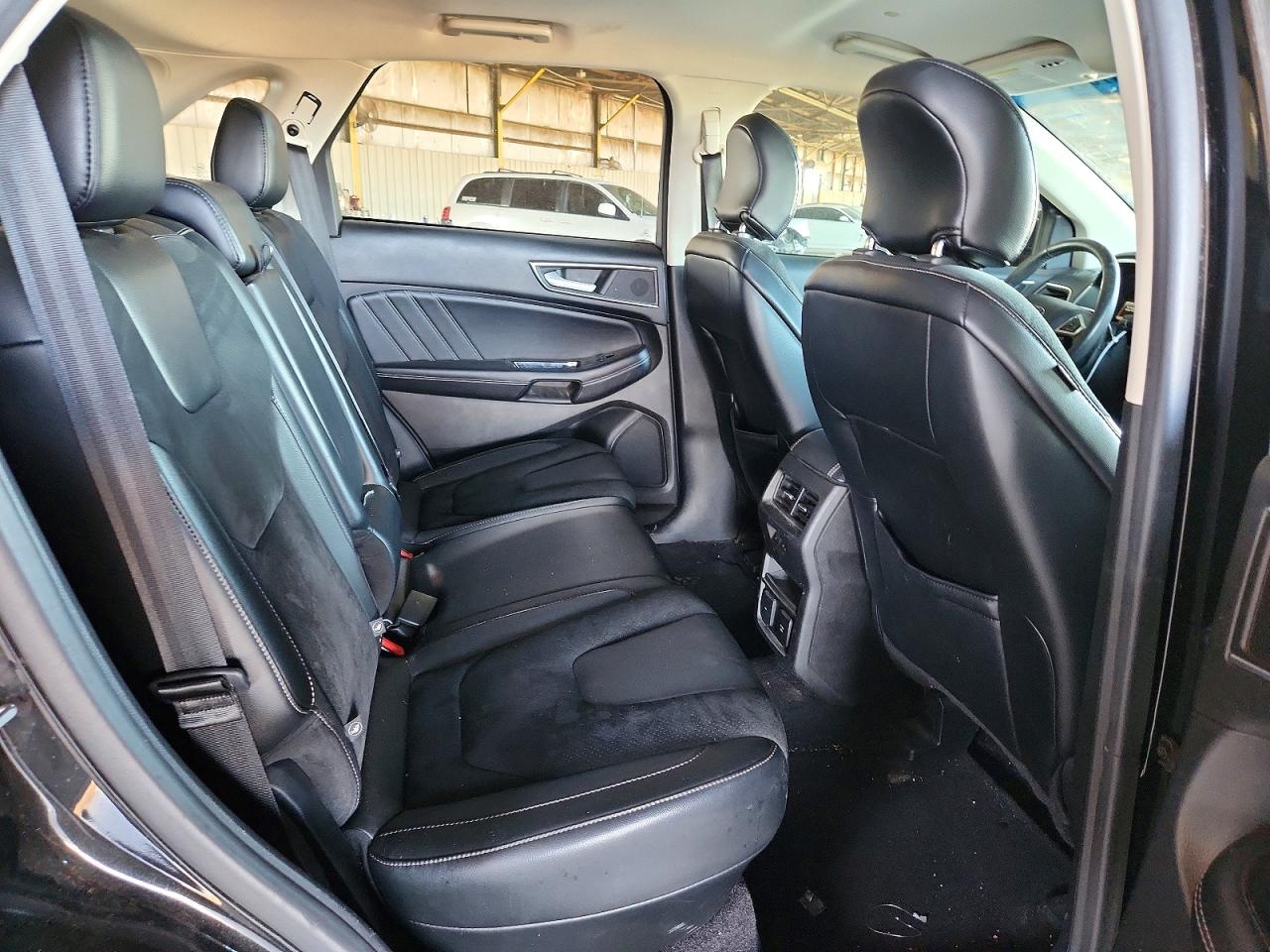 2015 FORD EDGE SPORT photo 31