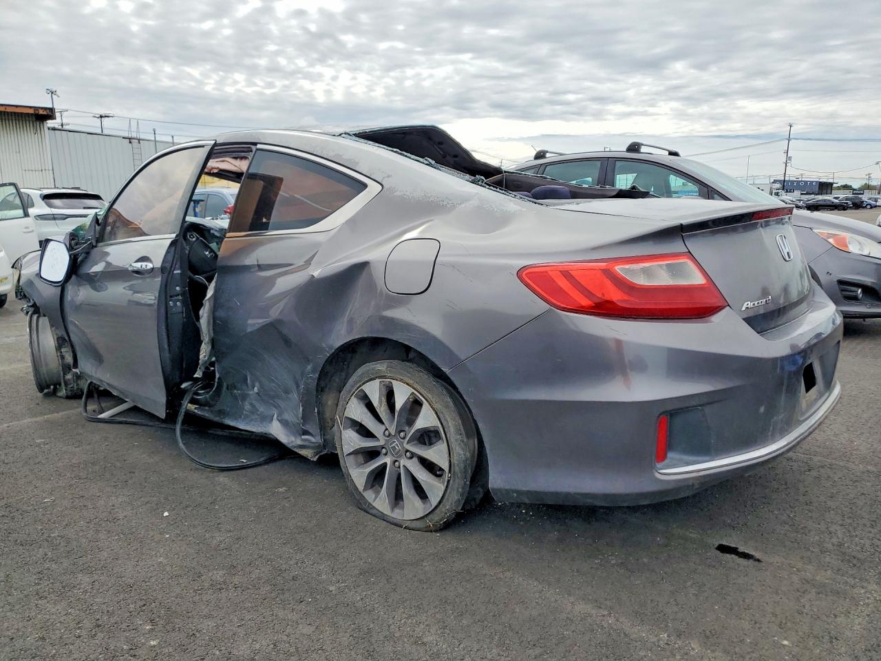 2013 HONDA ACCORD EX photo 5
