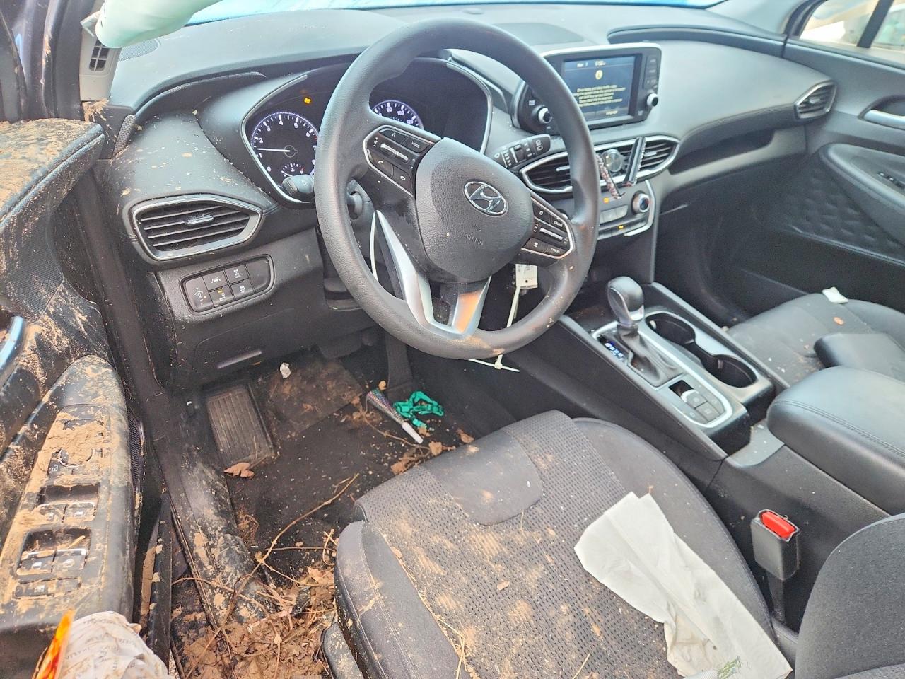 2019 HYUNDAI SANTA FE SE 2.4L photo 8