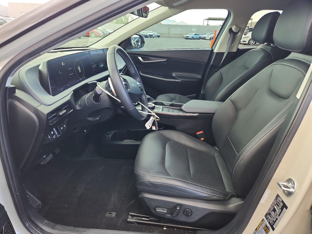 2024 KIA EV6 photo 13