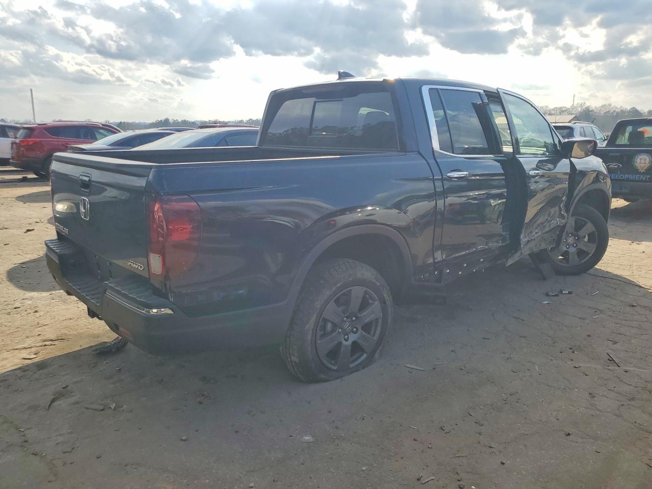 2020 HONDA RIDGELINE RTL photo 5