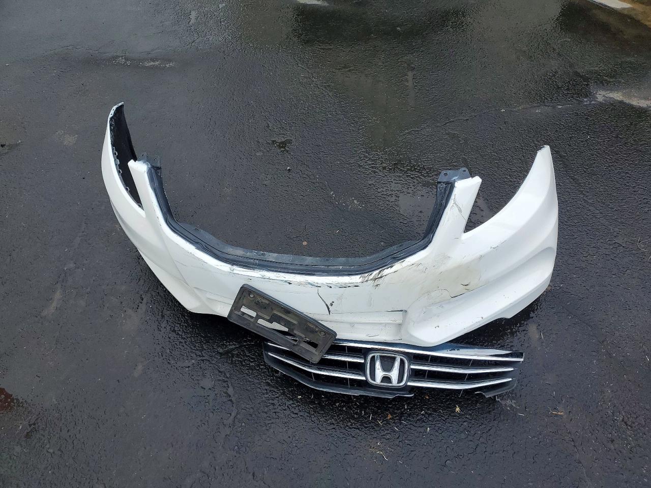 2012 HONDA ACCORD LX photo 34